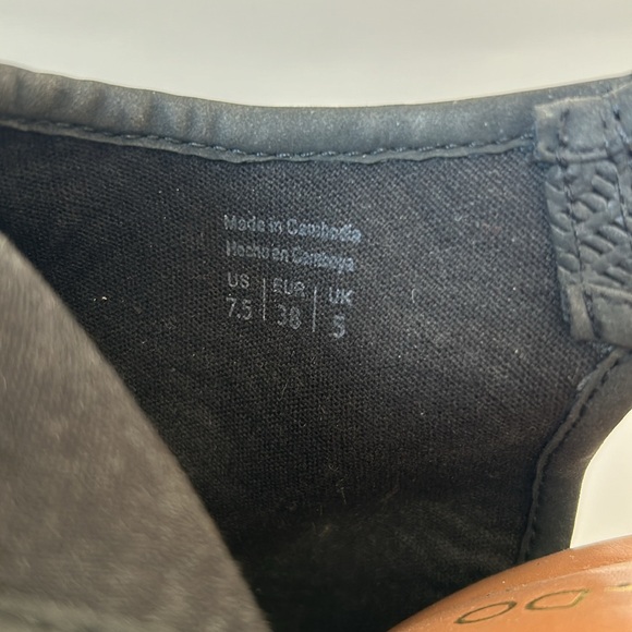 ALDO Women's Lovialla Black Nubuck Heels EUC - Picture 4 of 6